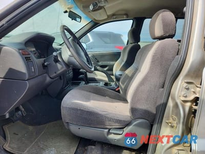 Zdjęcie 7 z 12 samochodu: 2000 JEEP GRAND CHEROKEE LAREDO VIN:1J4GW48S2YC394602 - miniatura