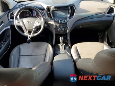Zdjęcie 8 z 13 samochodu: 2014 HYUNDAI SANTA FE SPORT 2.0T VIN:5XYZU3LA7EG185229 - miniatura