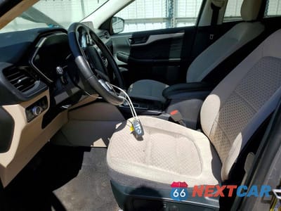 Zdjęcie 7 z 12 samochodu: 2022 FORD ESCAPE SE VIN:1FMCU0G63NUB42639 - miniatura