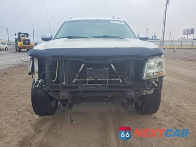 Piąte zdjęcie samochodu w środku: 2011 CHEVROLET AVALANCHE LTZ VIN:3GNTKGE32BG100450 - miniatura
