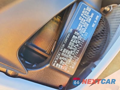 Zdjęcie 9 z 9 samochodu: 2020 SUZUKI GSX-R750 VIN:JS1GR7MA1L7100100 - miniatura