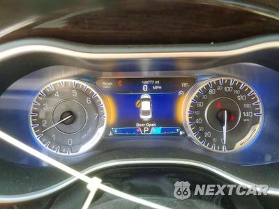 Zdjęcie 9 z 12 samochodu: 2015 CHRYSLER 200 C VIN:1C3CCCCB6FN545638 - miniatura