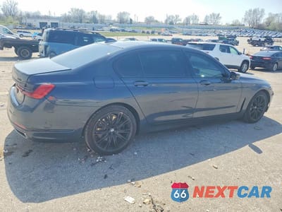 Trzecie zdjęcie samochodu z tyłu: 2020 BMW 740 XI VIN:WBA7T4C0XLGF97081 - miniatura