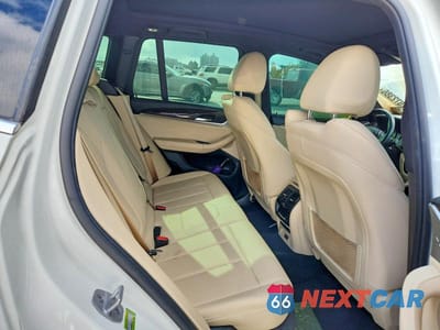Zdjęcie 11 z 13 samochodu: 2021 BMW X3 SDRIVE30I VIN:5UXTY3C03M9F57698 - miniatura