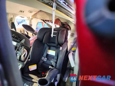 Zdjęcie 10 z 13 samochodu: 2011 DODGE GRAND CARAVAN EXPRESS VIN:2D4RN4DG3BR701134 - miniatura