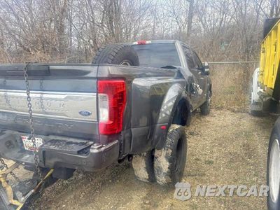 Czwarte zdjęcie samochodu z boku: 2018 FORD F250 SUPER DUTY VIN:1FT7W2BT4JEB57406 - miniatura