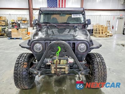 Piąte zdjęcie samochodu w środku: 1998 JEEP WRANGLER / TJ SE VIN:1J4FY29P9WP710149 - miniatura