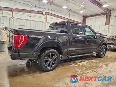 Trzecie zdjęcie samochodu z tyłu: 2023 FORD F150 SUPERCREW VIN:1FTFW1ED1PFB99013 - miniatura