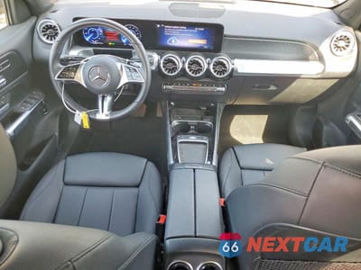 Zdjęcie 8 z 12 samochodu: 2024 MERCEDES-BENZ EQB 250+ VIN:W1N9M0CB5RN097603 - miniatura