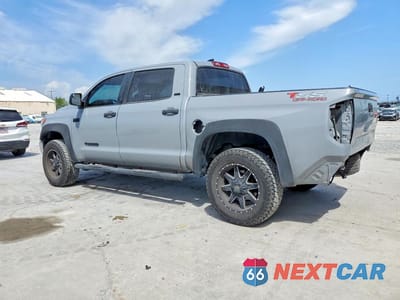 Drugie zdjęcie samochodu z przodu: 2021 TOYOTA TUNDRA SR5 VIN:5TFEY5F16MX293704 - miniatura