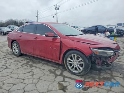 Czwarte zdjęcie samochodu z boku: 2017 CHEV MALIBU LT VIN:1G1ZE5ST6HF245271 - miniatura