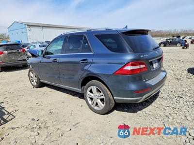 Drugie zdjęcie samochodu z przodu: 2013 MERCEDES-BENZ ML 350 4MATIC VIN:4JGDA5HB3DA245954 - miniatura