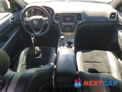Zdjęcie 8 z 12 samochodu: 2018 JEEP GRAND CHEROKEE LAREDO VIN:1C4RJEAG5JC253005 - miniatura