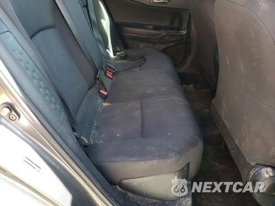 Zdjęcie 10 z 11 samochodu: 2018 TOYOTA C-HR XLE PREMIUM VIN:NMTKHMBX5JR031258 - miniatura