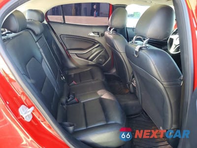 Zdjęcie 10 z 13 samochodu: 2015 MERCEDES-BENZ GLA 250 4MATIC VIN:WDCTG4GB7FJ039494 - miniatura