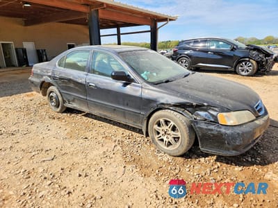 Czwarte zdjęcie samochodu z boku: 2000 ACURA 3.2TL VIN:19UUA5669YA044089 - miniatura