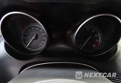 Zdjęcie 8 z 10 samochodu: 2014 JAGUAR F-TYPE V8 S VIN:SAJWA6GL6EMK07553 - miniatura