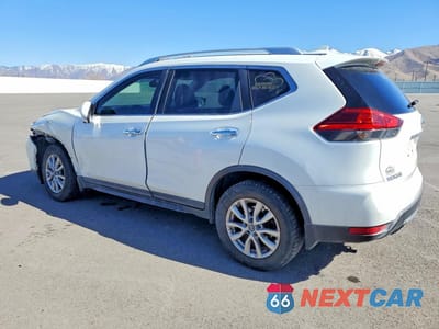 Drugie zdjęcie samochodu z przodu: 2017 NISSAN ROGUE SV VIN:KNMAT2MV8HP584227 - miniatura