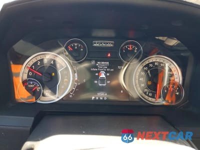 Zdjęcie 9 z 12 samochodu: 2017 RAM 2500 LARAMIE VIN:3C6UR5FL6HG750197 - miniatura