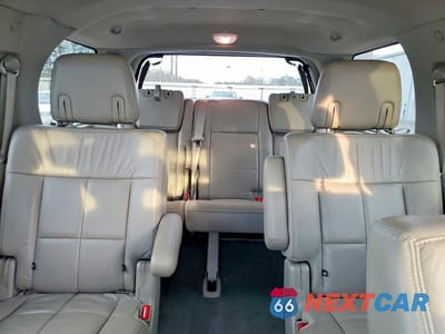 Zdjęcie 10 z 14 samochodu: 2009 LINCOLN NAVIGATOR VIN:5LMFU27519EJ02184 - miniatura