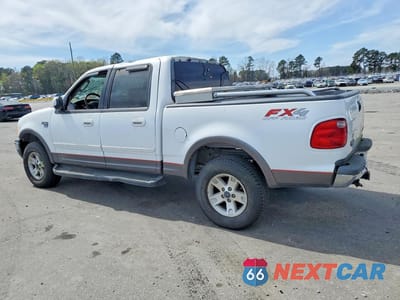Drugie zdjęcie samochodu z przodu: 2003 FORD F150 SUPERCREW VIN:1FTRW08L03KD86853 - miniatura