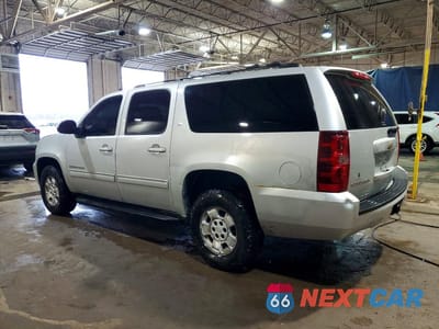 Drugie zdjęcie samochodu z przodu: 2011 CHEVROLET SUBURBAN K1500 LT VIN:1GNSKJE3XBR309170 - miniatura