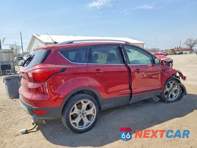 Trzecie zdjęcie samochodu z tyłu: 2019 FORD ESCAPE TITANIUM VIN:1FMCU0J94KUA26851 - miniatura