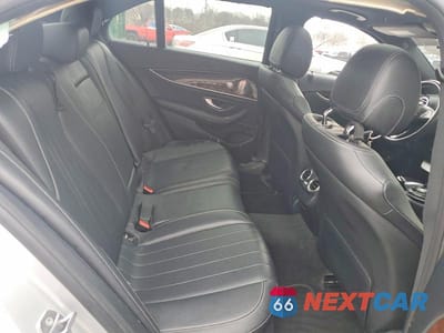 Zdjęcie 10 z 12 samochodu: 2017 MERCEDES-BENZ E 300 4MATIC VIN:WDDZF4KB6HA214093 - miniatura