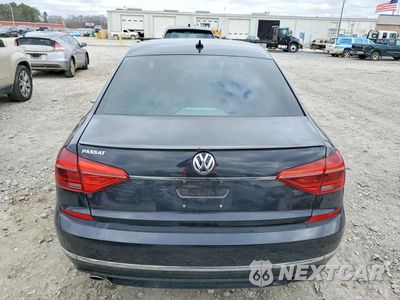 Zdjęcie 6 z 12 samochodu: 2017 VOLKSWAGEN PASSAT R-LINE VIN:1VWDT7A3XHC068128 - miniatura