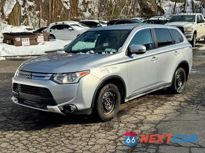 Drugie zdjęcie samochodu z przodu: 2015 MITSUBISHI OUTLANDER SE VIN:JA4AZ3A39FZ001036 - miniatura