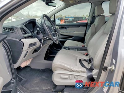 Zdjęcie 7 z 13 samochodu: 2018 HONDA ODYSSEY EXL VIN:5FNRL6H77JB093475 - miniatura