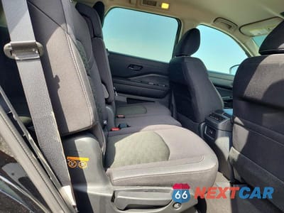 Zdjęcie 11 z 14 samochodu: 2024 NISSAN PATHFINDER SV VIN:5N1DR3BA7RC292641 - miniatura