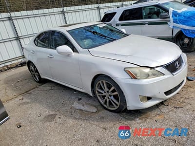 Czwarte zdjęcie samochodu z boku: 2008 LEXUS IS 250 BASE VIN:JTHBK262982077066 - miniatura