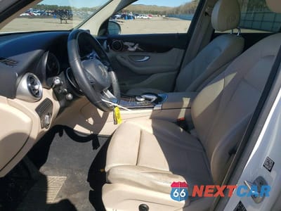 Zdjęcie 7 z 14 samochodu: 2016 MERCEDES-BENZ GLC 300 4MATIC VIN:WDC0G4KBXGF047362 - miniatura