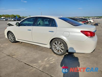 Drugie zdjęcie samochodu z przodu: 2011 TOYOTA AVALON LIMITED VIN:4T1BK3DB8BU371141 - miniatura