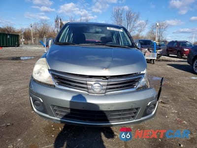 Piąte zdjęcie samochodu w środku: 2010 NISSAN VERSA 1.8 S VIN:3N1BC1CPXAL412707 - miniatura