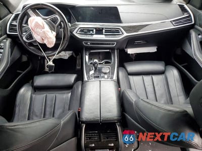 Zdjęcie 8 z 13 samochodu: 2022 BMW X7 XDRIVE40I VIN:5UXCW2C05N9K13921 - miniatura