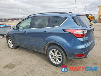 Drugie zdjęcie samochodu z przodu: 2018 FORD ESCAPE SE VIN:1FMCU9GD9JUB08783 - miniatura