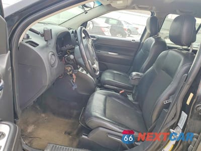 Zdjęcie 7 z 13 samochodu: 2016 JEEP COMPASS LATITUDE VIN:1C4NJCEA6GD773371 - miniatura
