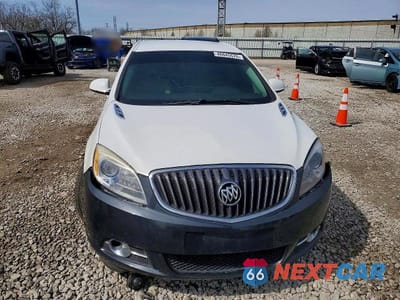 Piąte zdjęcie samochodu w środku: 2014 BUICK VERANO VIN:1G4PP5SK6E4155069 - miniatura