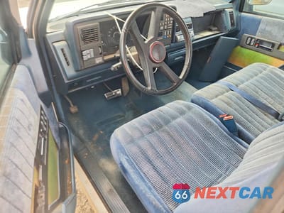 Zdjęcie 8 z 13 samochodu: 1991 GMC SIERRA VIN:2GTEC19K3M1528262 - miniatura