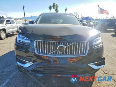 Piąte zdjęcie samochodu w środku: 2024 VOLVO XC90 PLUS VIN:YV4062PE6R1194288 - miniatura