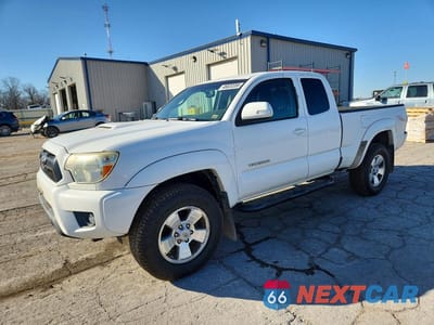 2012 TOYOTA TACOMA PRERUNNER V6 5TFTU4GNXCX014252 - główne zdjęcie licytacji z USA - miniatura