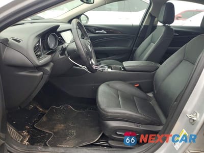 Zdjęcie 7 z 11 samochodu: 2018 BUICK REGAL ESSENCE VIN:W04GR6SX9J1099487 - miniatura