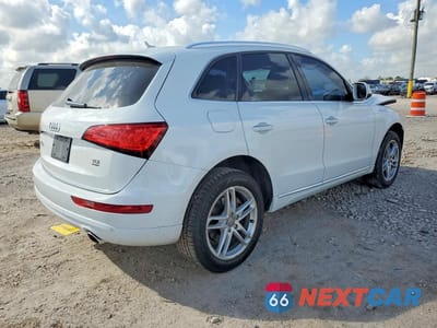Trzecie zdjęcie samochodu z tyłu: 2015 AUDI Q5 VIN:WA1CMAFP6FA008807 - miniatura