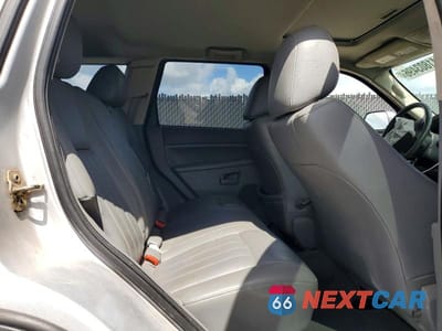 Zdjęcie 11 z 13 samochodu: 2005 JEEP GRAND CHEROKEE LAREDO VIN:1J4HS48N05C569113 - miniatura