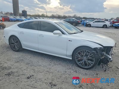 Czwarte zdjęcie samochodu z boku: 2017 AUDI A7 PREMIUM PLUS VIN:WAUW2AFC1HN068203 - miniatura