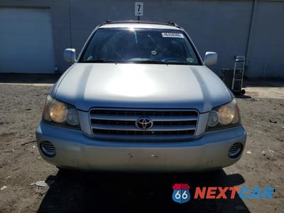 Piąte zdjęcie samochodu w środku: 2002 TOYOTA HIGHLANDER BASE VIN:JTEHF21A420074184 - miniatura