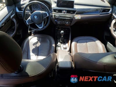 Zdjęcie 8 z 12 samochodu: 2016 BMW X1 XDRIVE28I VIN:WBXHT3C39G5E48063 - miniatura