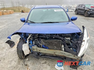 Piąte zdjęcie samochodu w środku: 2017 NISSAN VERSA 1.6 S VIN:3N1CN7AP9HL852190 - miniatura